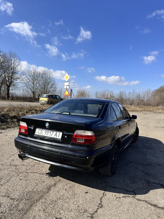 Продам е39  523і