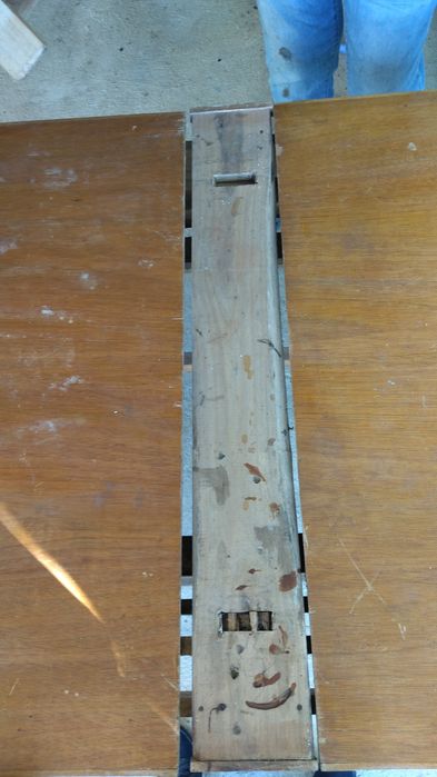 Mesa extensível de madeira