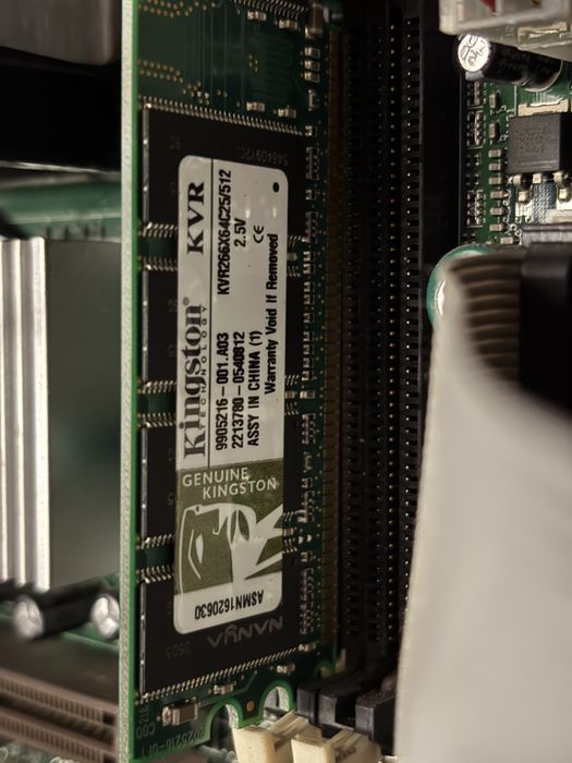 Komputer PC P4 2.0 GHZ