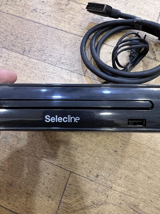 Leitor de DVD Selecline (Modelo DVD-225S) + Cabo SCART incluído