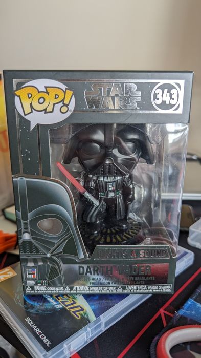 Funko Pop Star Wars Darth Vader light and sounds 343 - novo