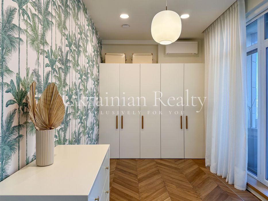 Продаж квартири з терасою 250 м²  ЖК A-52. Січових Стрільців, 44а