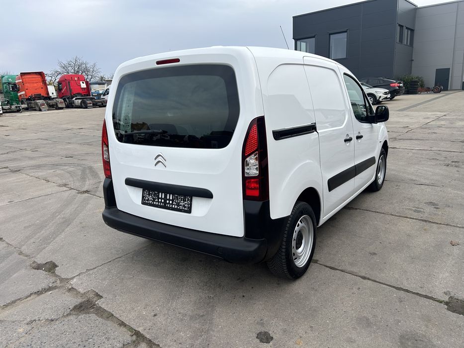 Citroen Berlingo 2016 1,6 bluehdi 3 osobowy najlepszy silnik