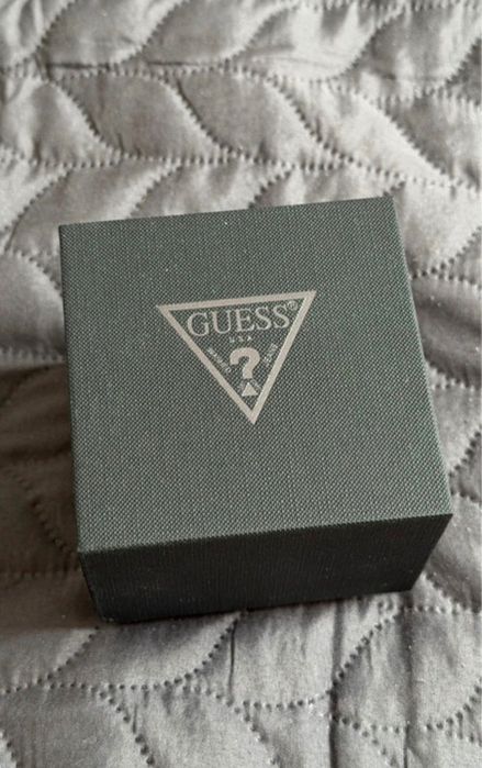 Żegarek Guess nowy.