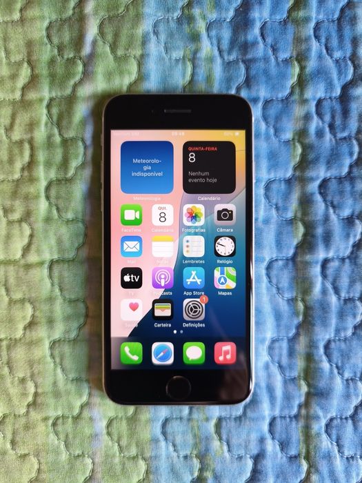 iPhone SE 2020 (64GB)