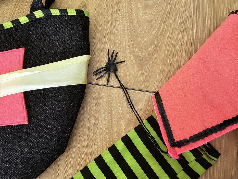 Strój na Halloween Wiedźma 4-6 lat