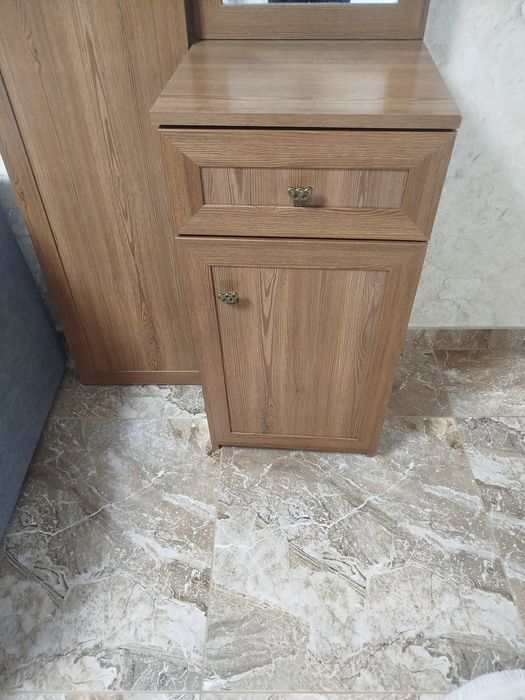 Вішалка прихожа для каридорів