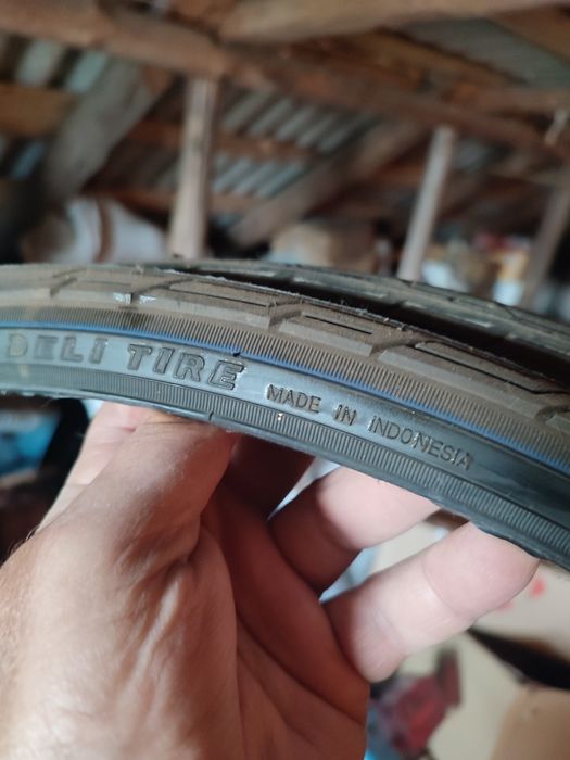 Скати на дорожний велосипед Індонезія