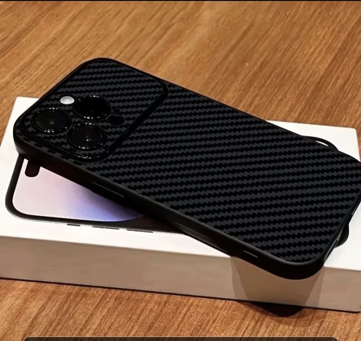 Чохли на iPhone 15 pro
