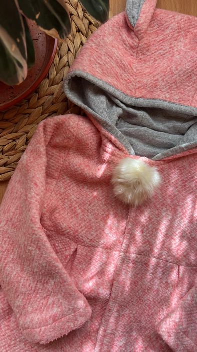 Пальто кардиган 92-104 розмір 2-3 роки зайчик рожеве для дівчинки