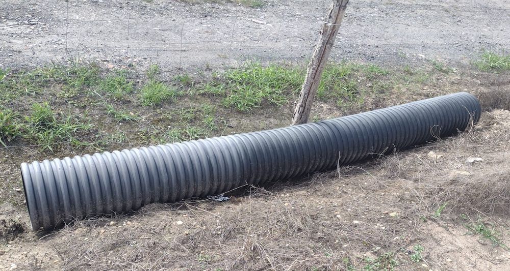 Rura karbowana studzienka kanalizacja fi 315 dł3,5m do kinety zbiorcze