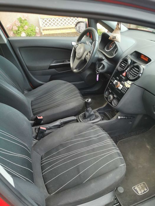 sprzedam opel corsa d 1,2 benzyna