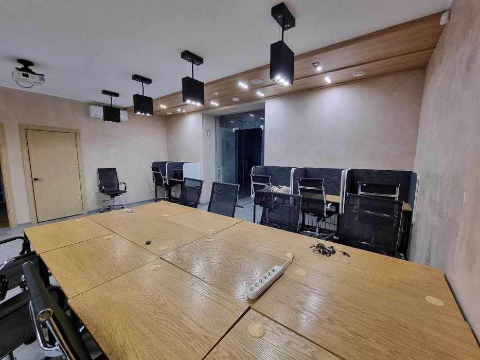 Продаж топового приміщення в центрі міста, новобудова