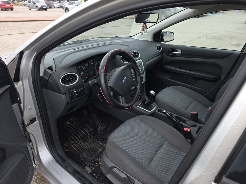 Sprzedam samochód marki Ford Focus mk2  2.0tdci  kombi