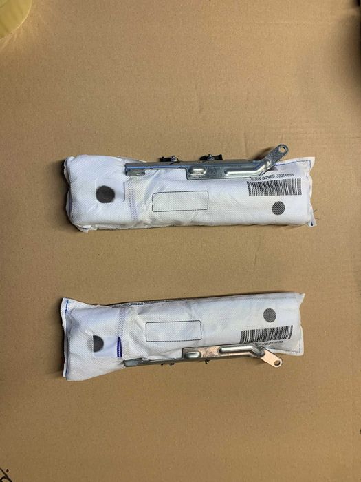 Audi A6 C8 Airbag подушки безопасности консоль