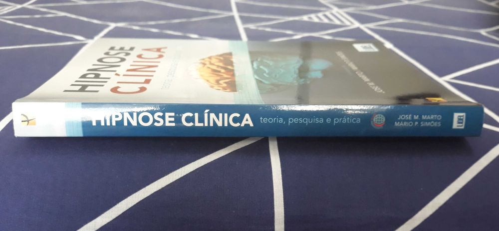 Hipnose Clínica, teoria, pesquisa, e prática