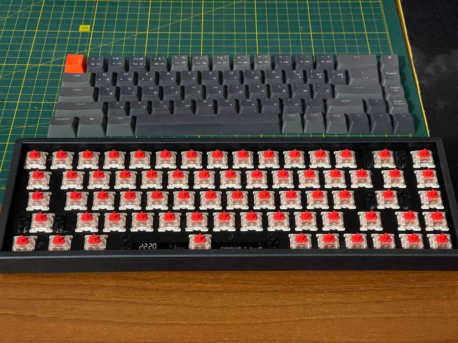 Клавіатура Keychron K6 68 Key Hot-Swap RGB Red
