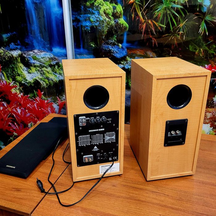 Колонки KF-21 (цвет бук) — состояние идеальное