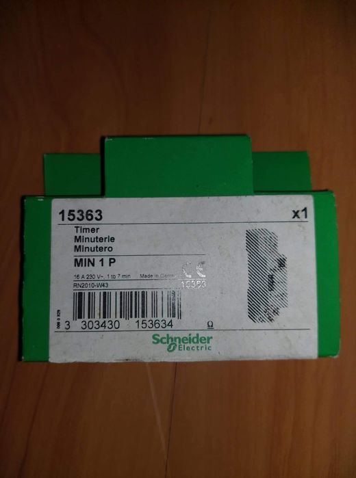 Electrical Materials: Circuit Breakers64551600373250122