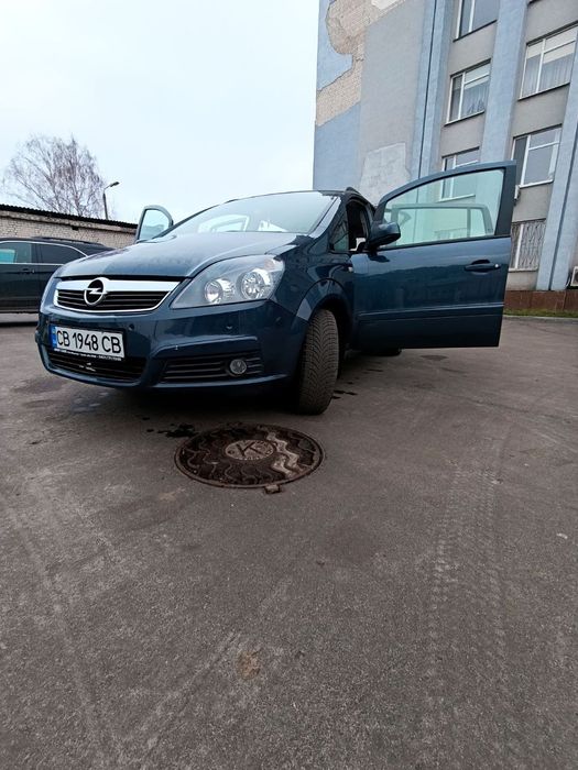 Опель Зафира 1.6 бенз.