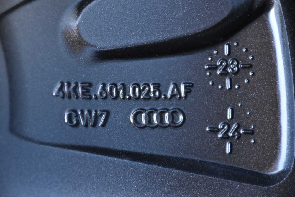 Nowe felgi OEM Audi A4 B9 A5 S5 Q5 SQ5 A5 A7 A6 C8 C9 Q3 A8 Q7 20"