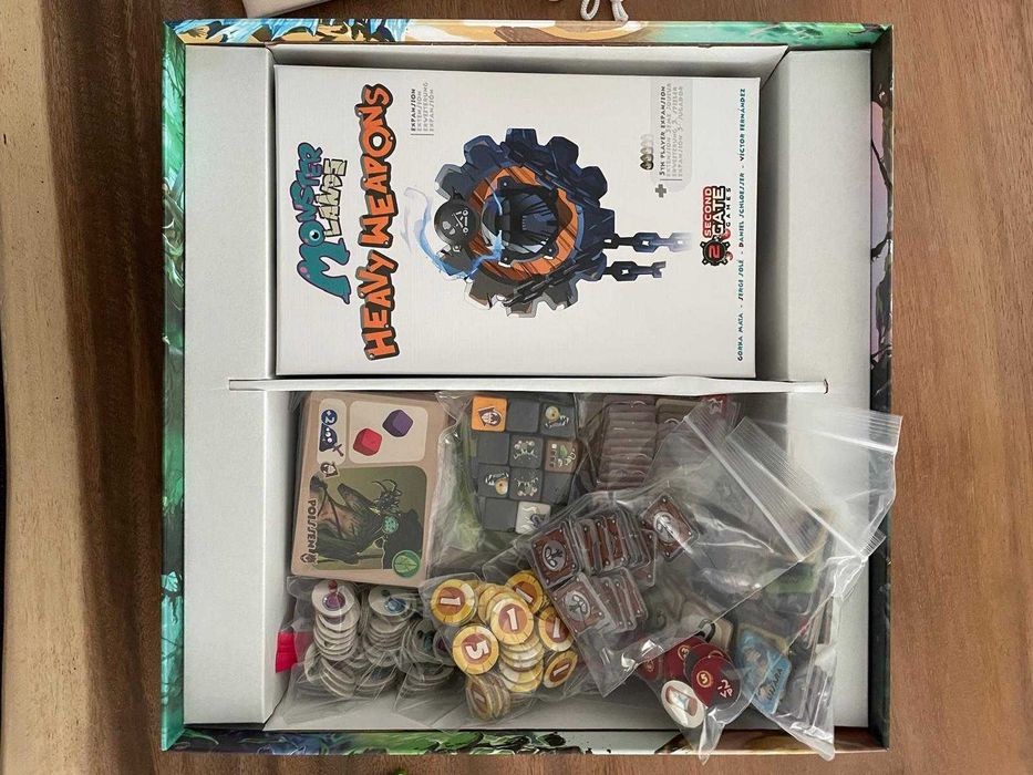 Monster Lands KS + Heavy Weapons & 5th Player Expansion