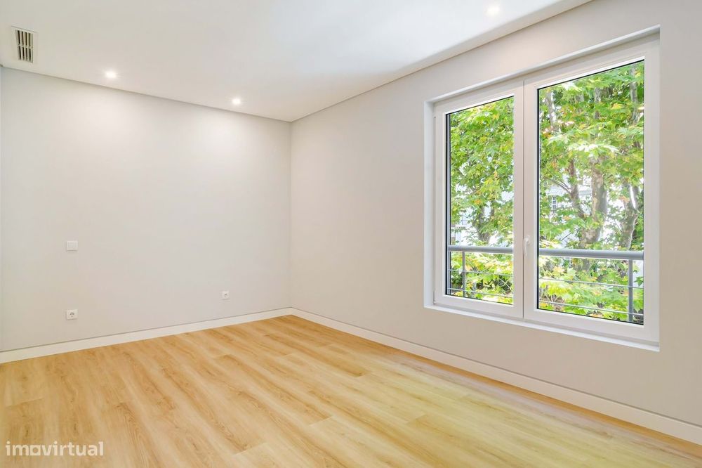 Apartamento T3+1 Venda em Carcavelos e Parede,Cascais