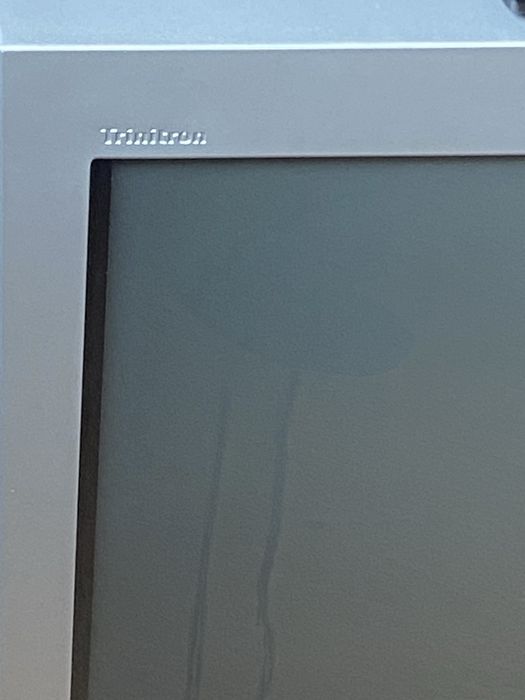 Sony Trinitron em excelente estado