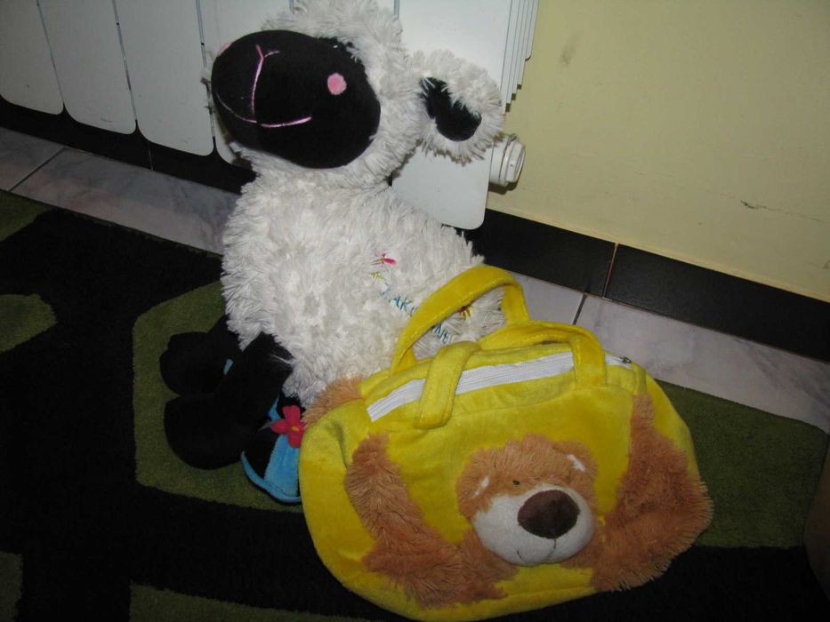 Mix zabawek dla maluszka owieczka, torebka