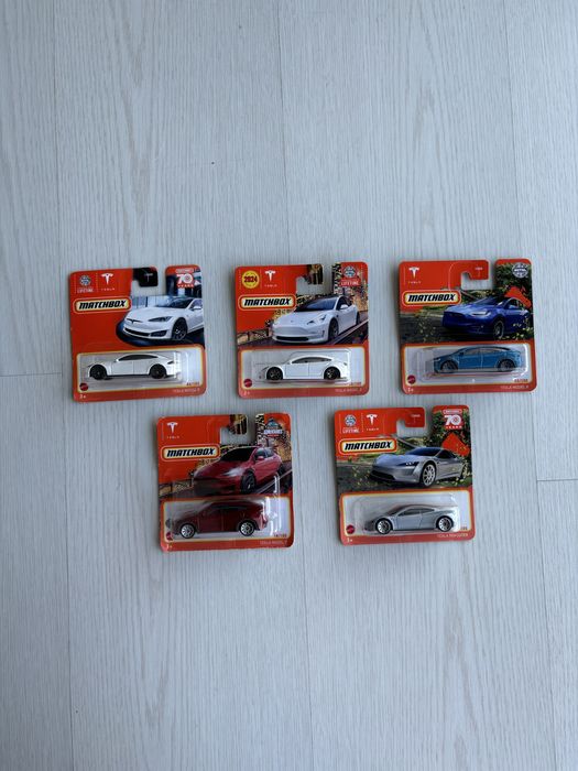 ### Coleção Miniaturas Tesla Matchbox  ###