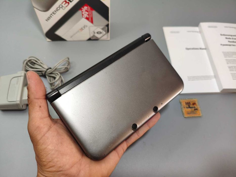 Nintendo 3DS XL