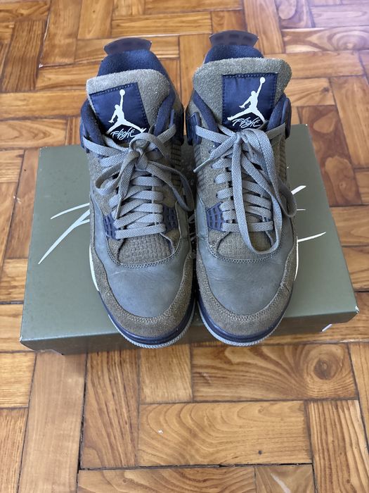 Jordan 4 olive EU44.5