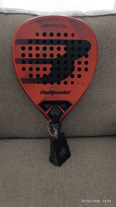 Bullpadel Vertex 04 Comfort 2025