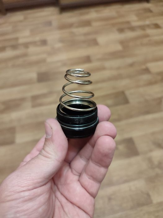 Продам фонарь - дубинку