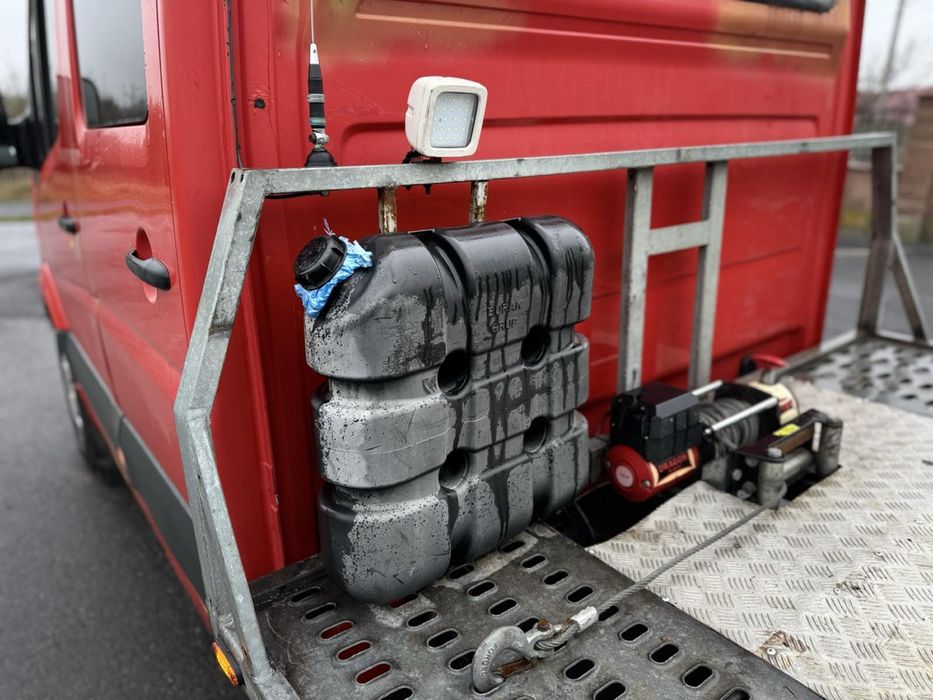 Продам евакуатор Mercedes-Benz Sprinter 313cdi