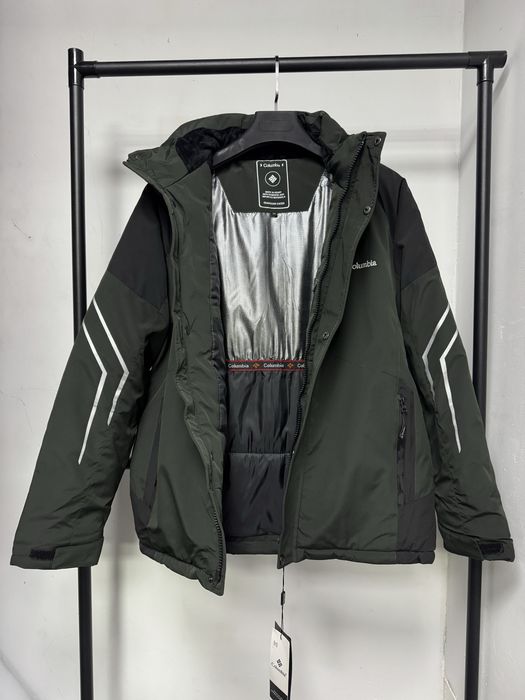 Чоловіча зимова куртка з мембранної тканини на Gore-Tex Columbia.