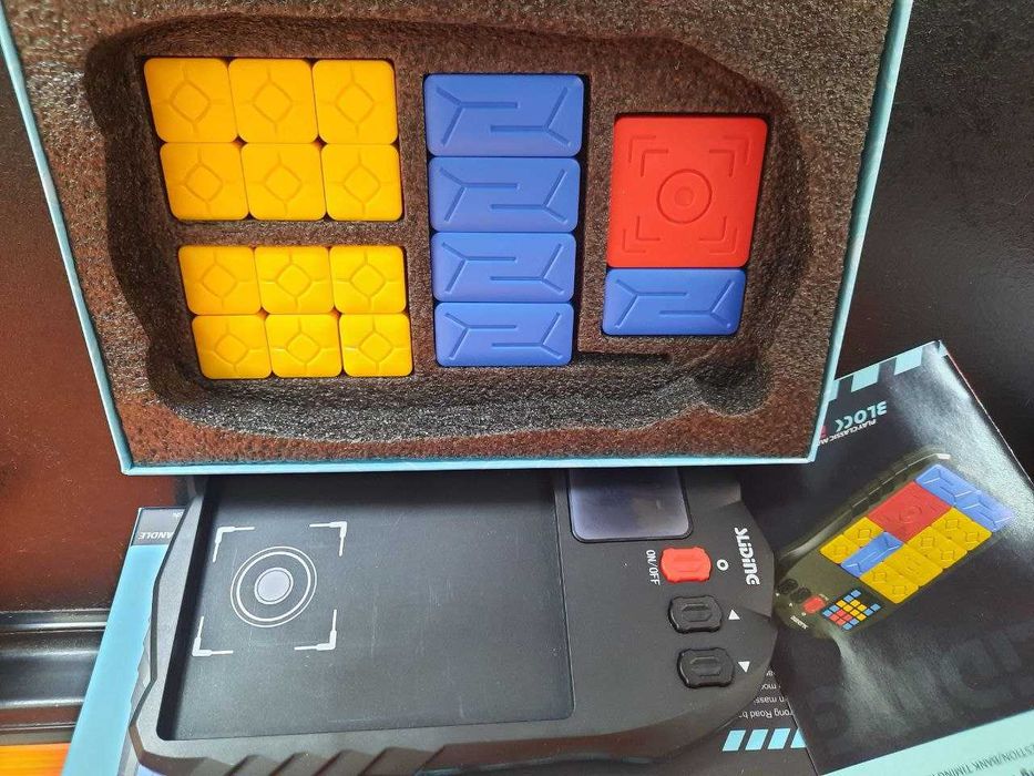 Гра-головоломка Електронні п'ятнашки Sliding Puzzle