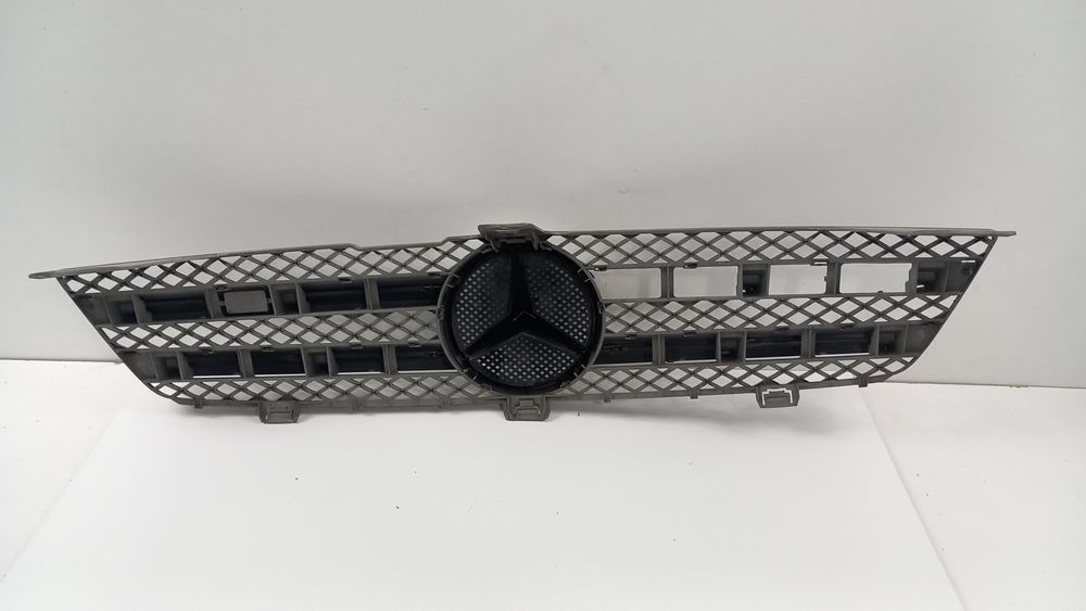 Mercedes Cls W219 Lift Atrapa Grill A2198850078