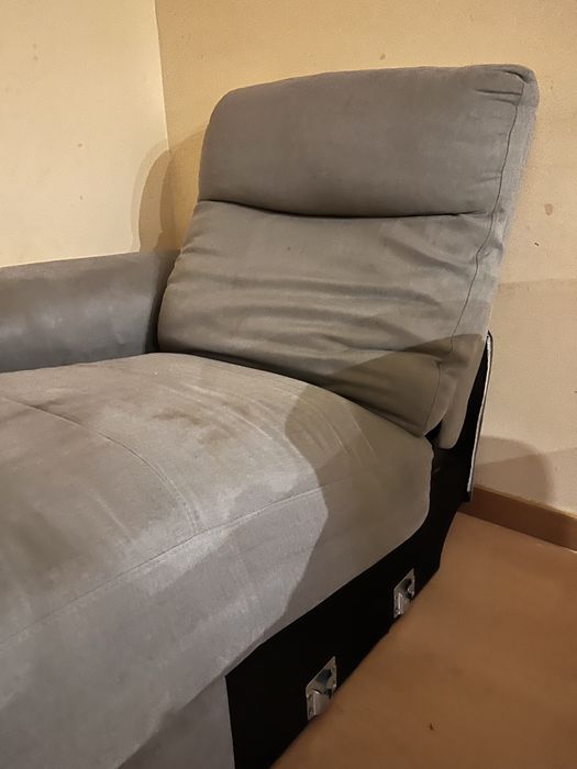 Sofa chaise longue Eletrico c/ baú