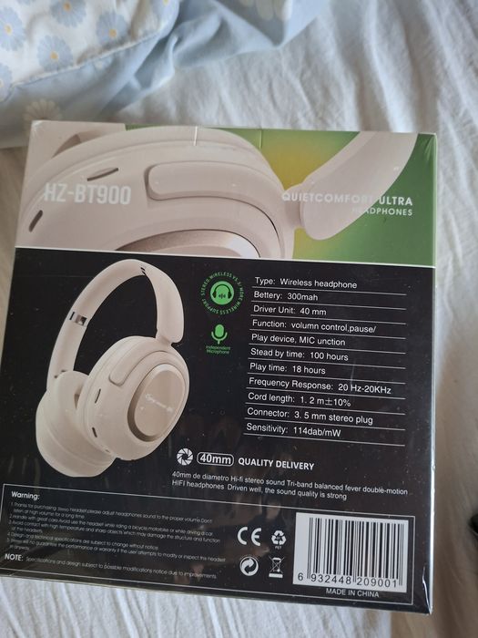 Headphone/compact disc nomade