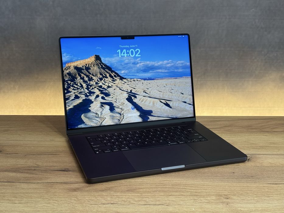 macbook pro 16 m2 max - купити ноутбуки - Ціна на OLX.ua