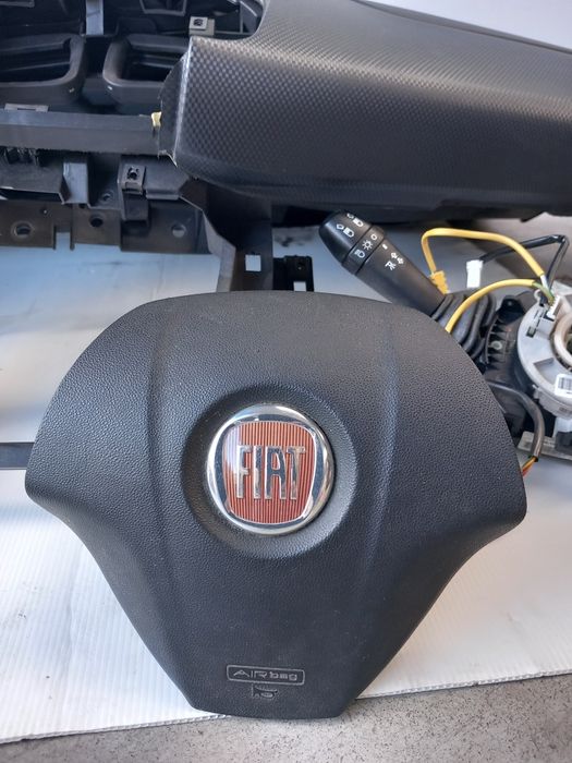Tablier com kit de airbags completo Fiat Bravo 2 - Ano 2010