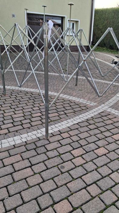 Namiot ekspresowy używany