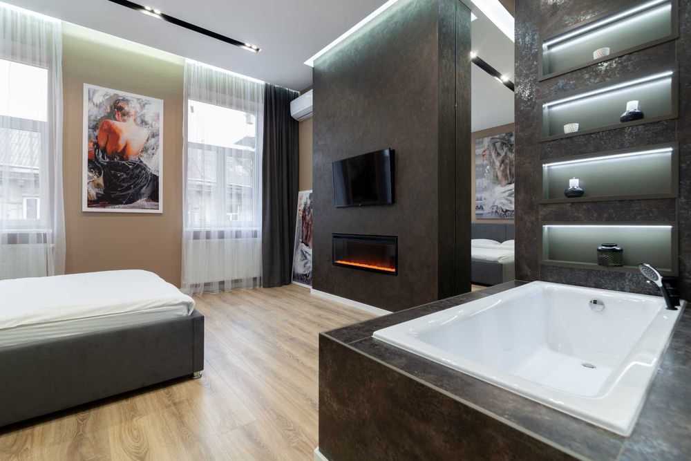 Трикімнатні VIP апартаменти по вул.Франка 14