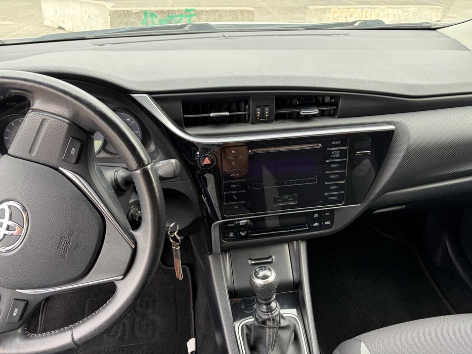 Toyota Auris Diesel 1.4 D-4D Active+AC