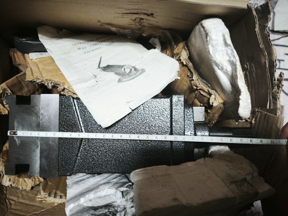 Torno morsa bancada inclinavel 2 eixos 100mm