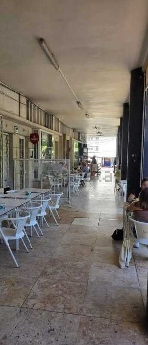 TRESPASSE DE RESTAURANTE EM ALVALADE - PROJECTO A FUNCIONAR