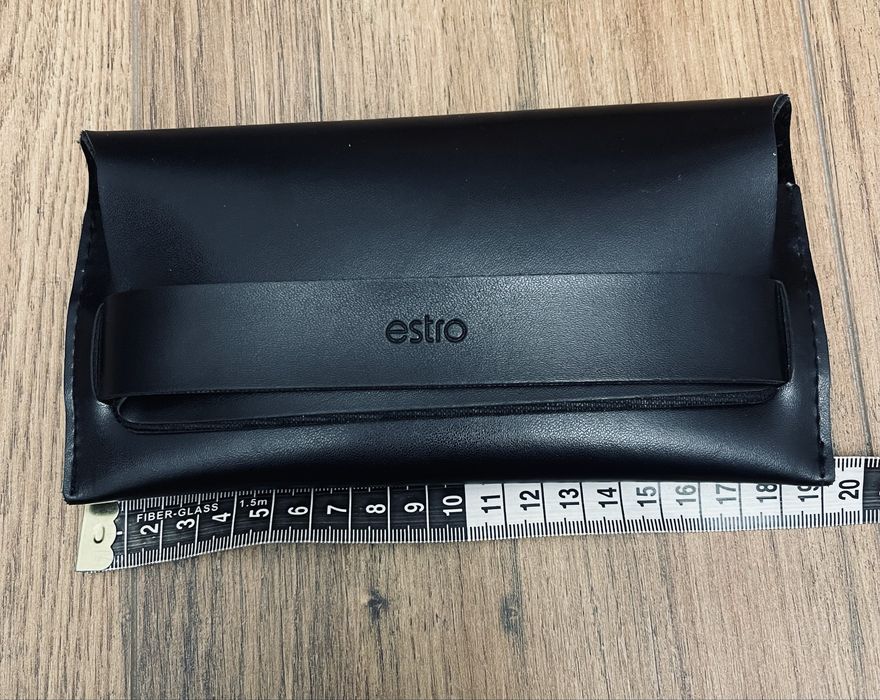 Шкіряний чохол для окулярів estro