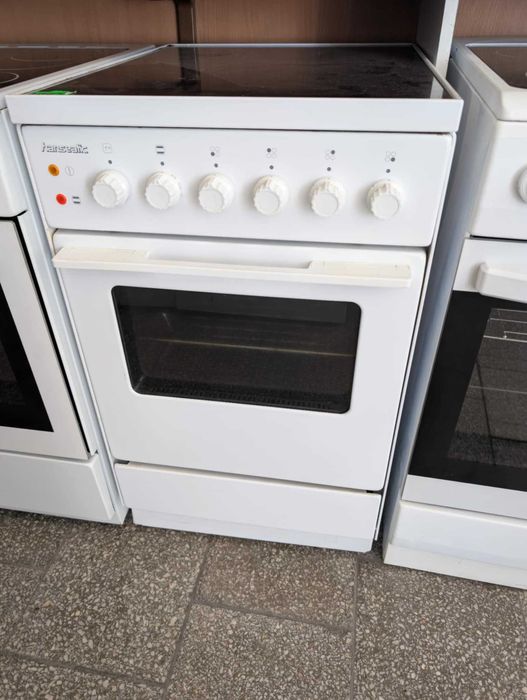 Kuchenka ELEKTRYCZNA Hanseatic | 50cm | 4 pola ceramika | Termoobieg