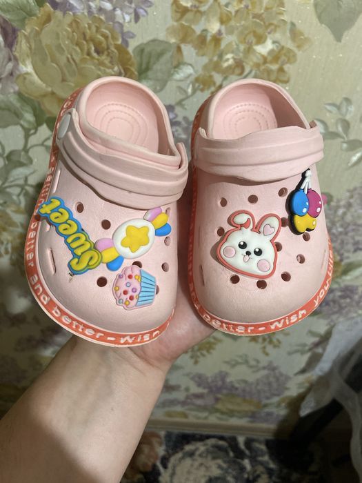 Крокси пінка для дівчинки